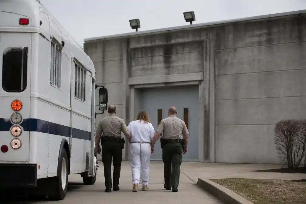 Christa Pike overleeft twee dodelijke injecties bij executie in Tennessee