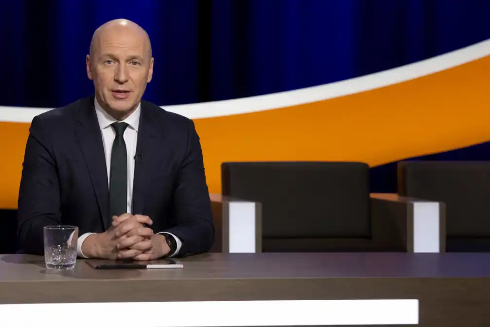 De slimste mens opent met eerbetoon aan Paulien Cornelisse