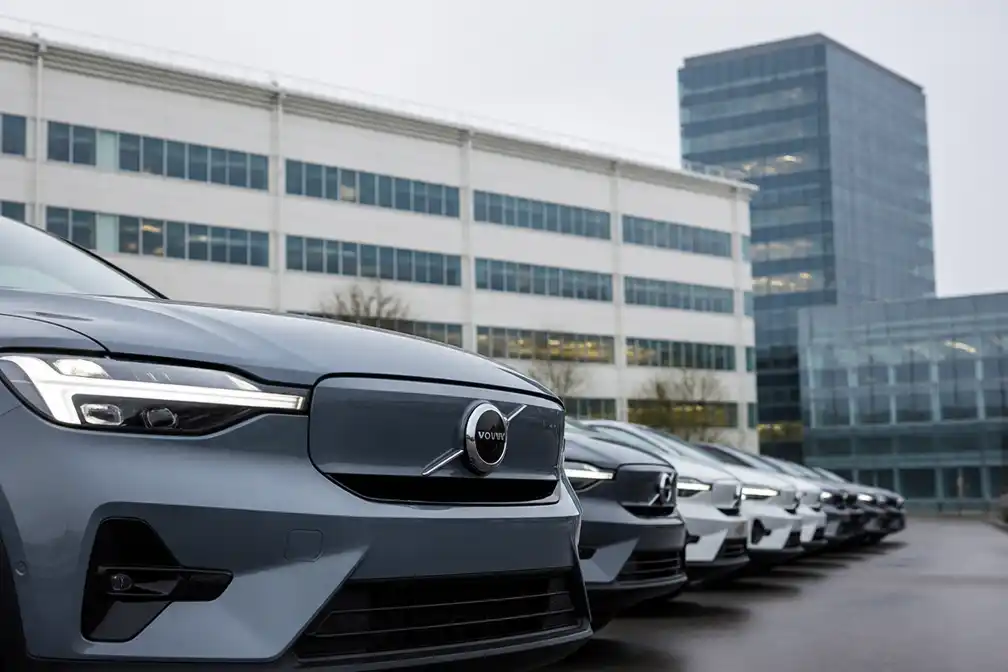 Volvo Cars trekt verwachtingen voor heel jaar in door zwakke markt in China en VS