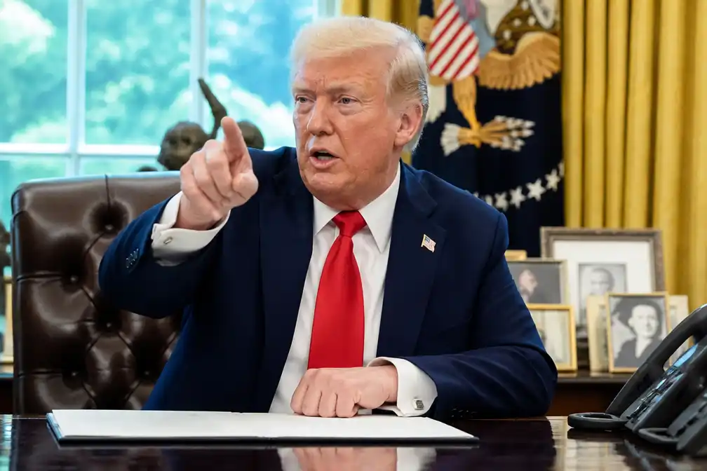 Trump dringt aan op verkoop Europese dieselvoorraad en dreigt met exportverbod