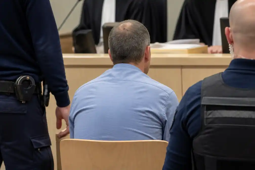 Jury legt Chris Vanhaverbeke levenslang op voor moord op dochters Maud en Ona