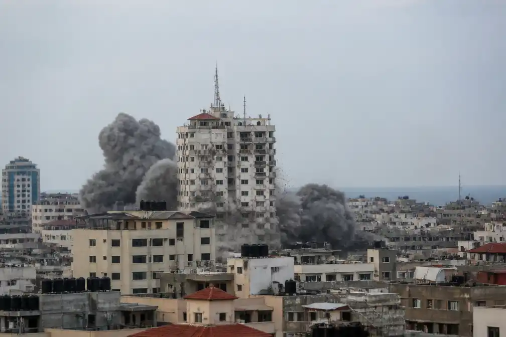 Minstens vijf doden bij Israëlische aanval op flat in Gaza-Stad