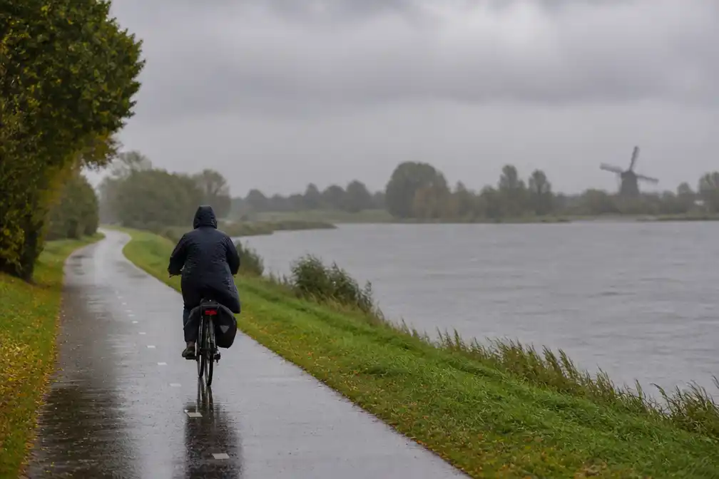 Warm nazomerweer in Nederland maakt vanaf donderdag plaats voor herfstweer met regen