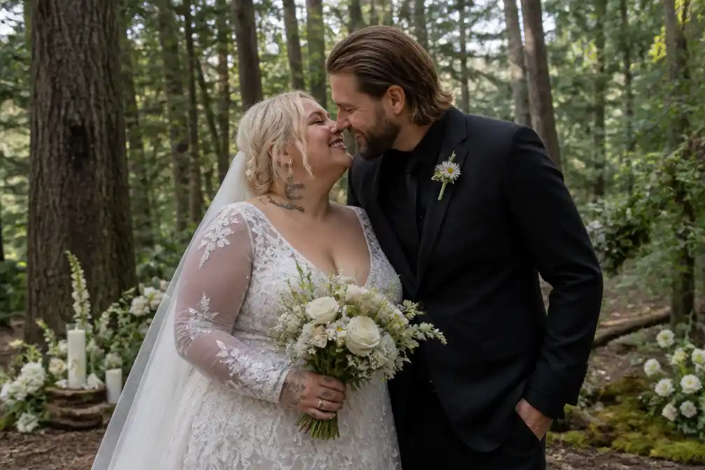 Elle King getrouwd met partner Dan Tooker in buitenlucht