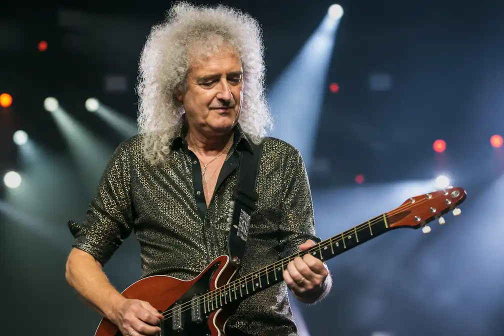 Queen-gitarist Brian May (79) stopt met touren: 'Vijftig jaar is genoeg'