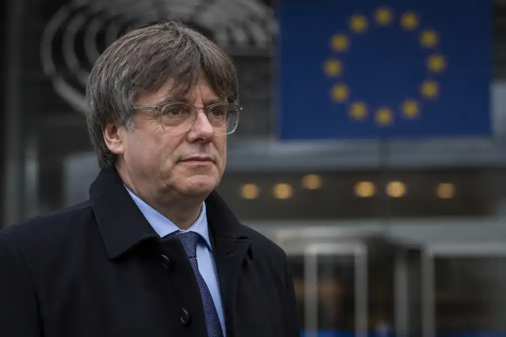 Spaans Grondwettelijk Hof maakt terugkeer Puigdemont na negen jaar ballingschap mogelijk