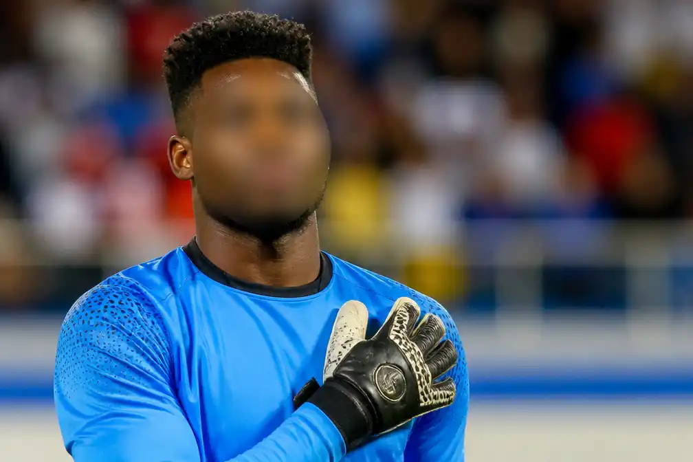 Le Monde: FIFA liet niet-speelgerechtigde Congo-doelman Mpasi op het WK spelen