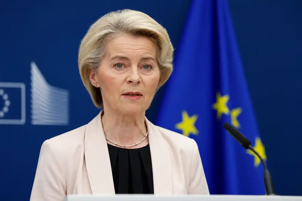 Von der Leyen herdenkt 7 oktober: niets rechtvaardigt terreur