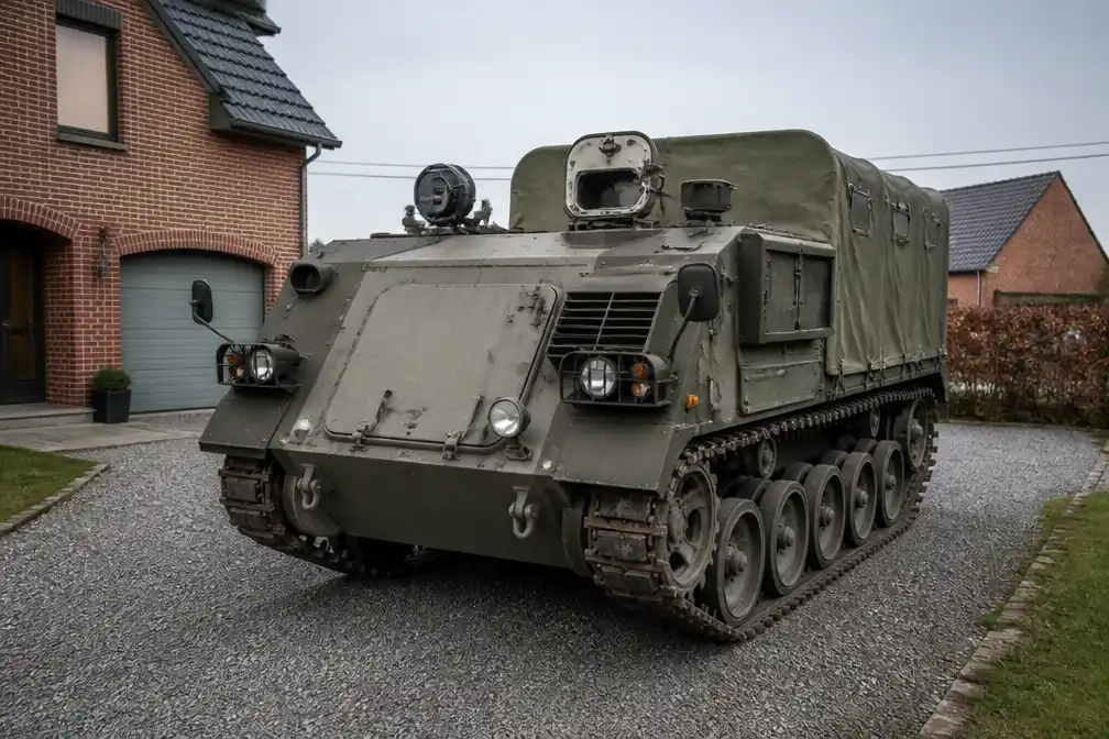 Dworpenaar koopt legertank 'Den Charel' als eerbetoon aan overleden vriend