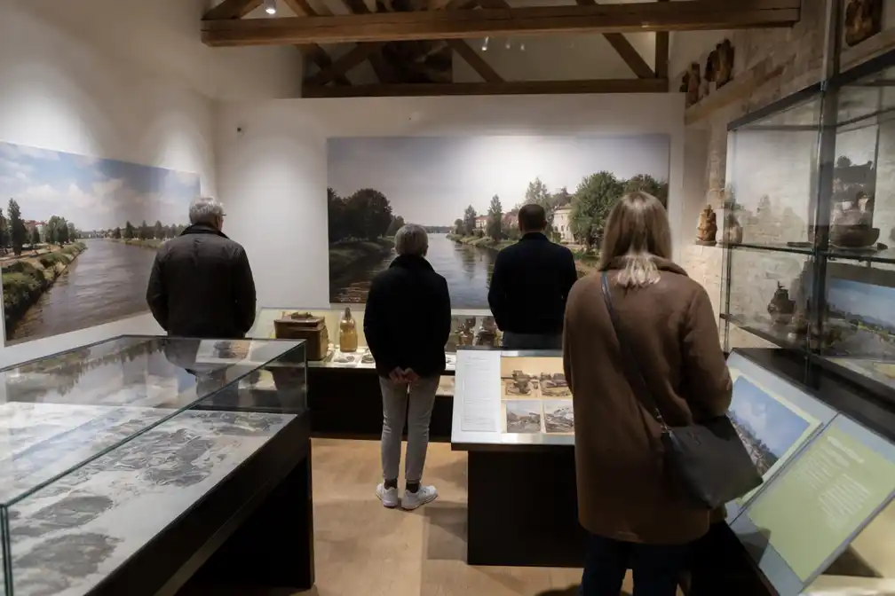 Museum 't Gasthuys opent expo over 1.000 jaar leven met de Dender