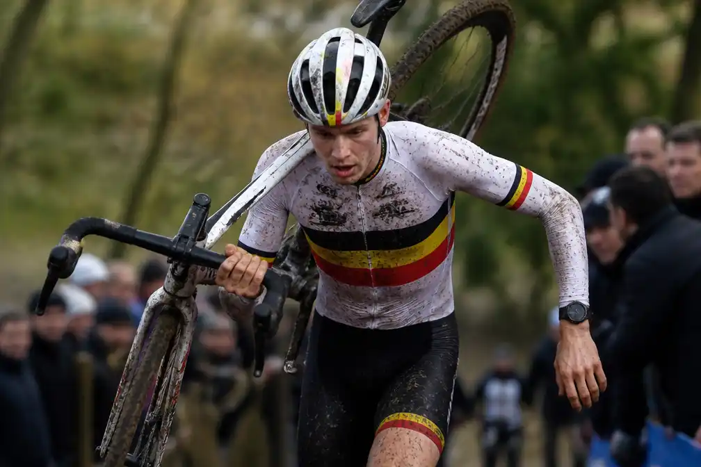 Thibau Nys opent veldritseizoen op 1 november in Koppenbergcross