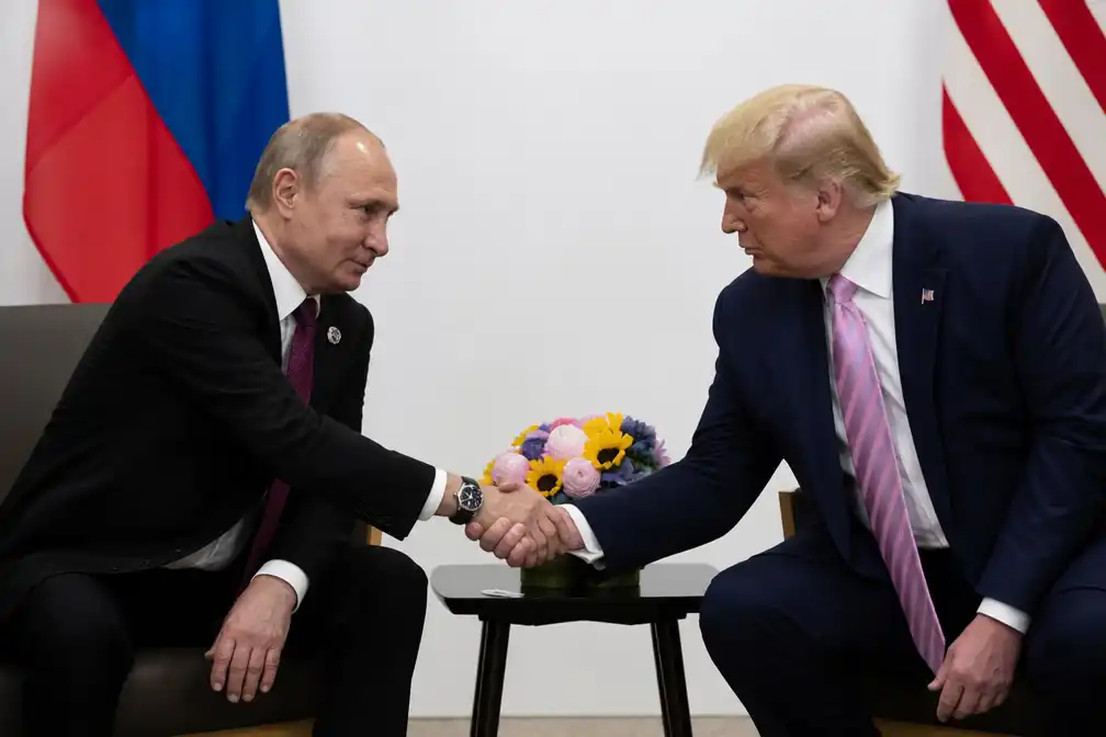 Militair expert noemt dieseldeal van Trump en Poetin 'compleet pervers'