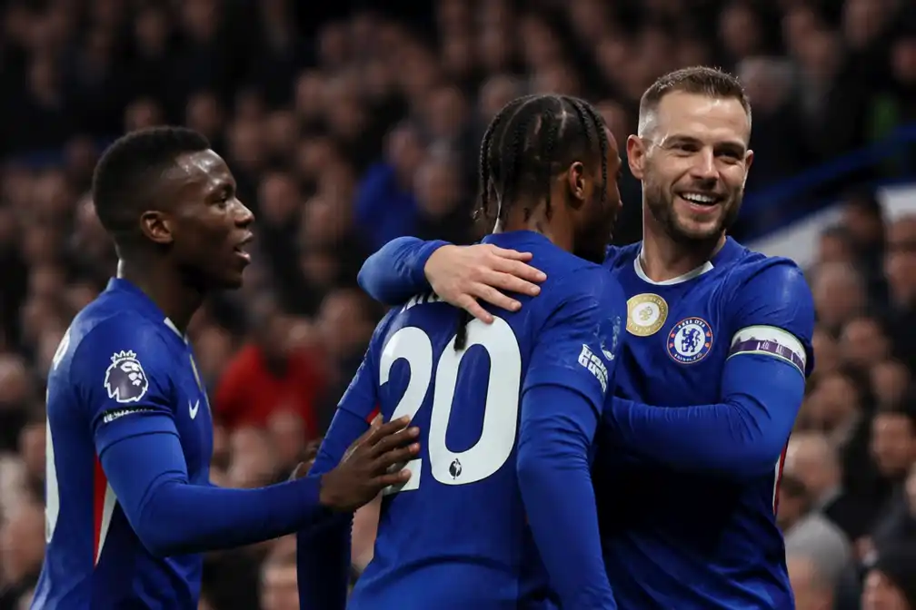 Chelsea verslaat Bournemouth met 5-1; Henderson en João Pedro uitblinkers