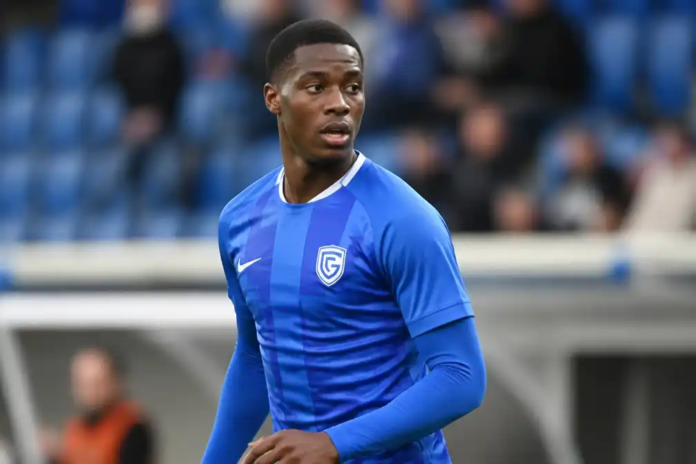 KRC Genk verlengt contract van Josué Kongolo tot 2030