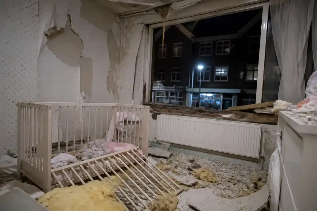 Explosie bij kapsalon in Vlaardingen verwoest babykamer van jong gezin