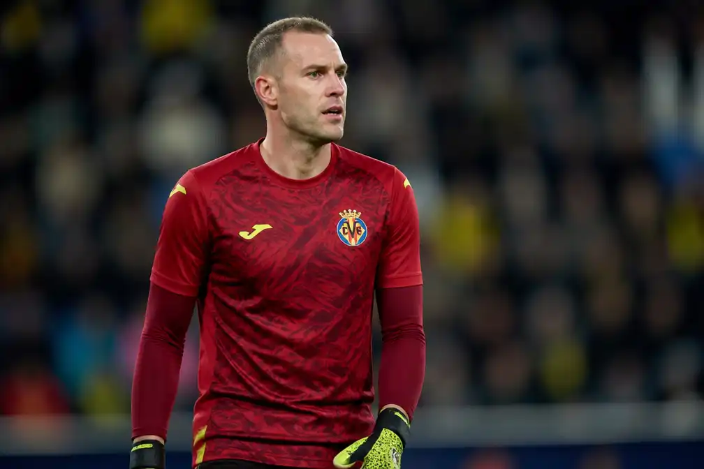 Villarreal-doelman Gulácsi slachtoffer van overval en mist duel met Napoli