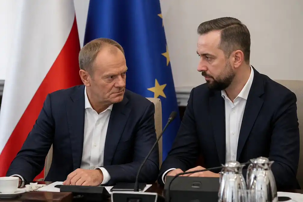 Poolse autoriteiten vinden zelfgemaakte explosieven in vermeend aanslagplan op premier Tusk