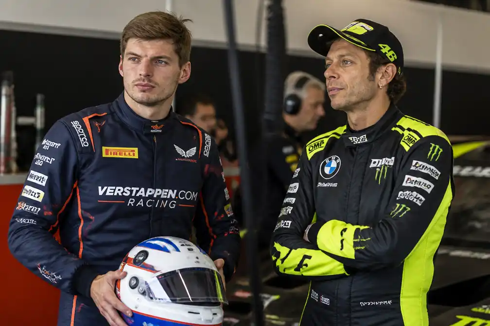 Verstappen twintigste in eerste training in Portimão, zaterdag GT-race met Rossi