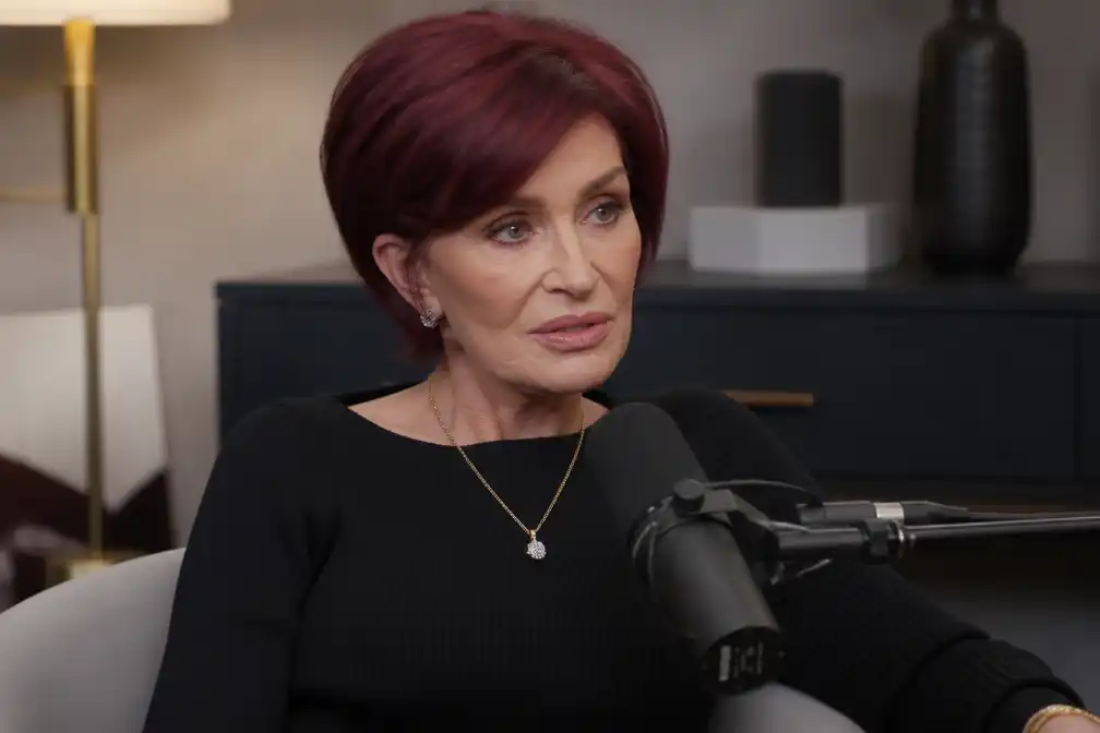 Sharon Osbourne zegt blijvende deuk in gezicht te hebben na mislukte ingreep