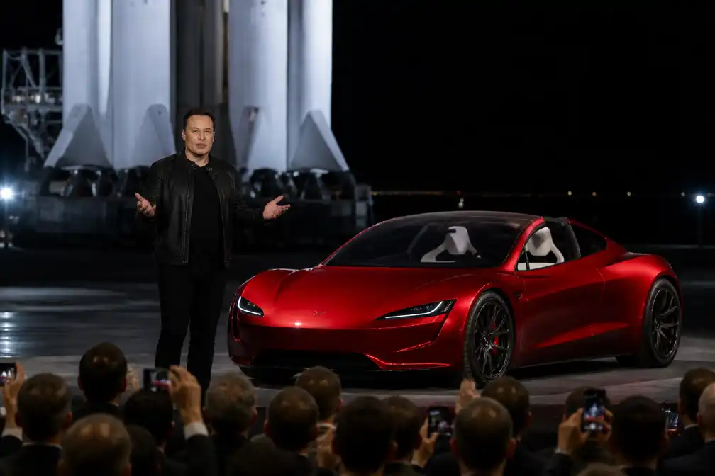 Tesla stijgt op Wall Street na onthulling vliegende sportwagen