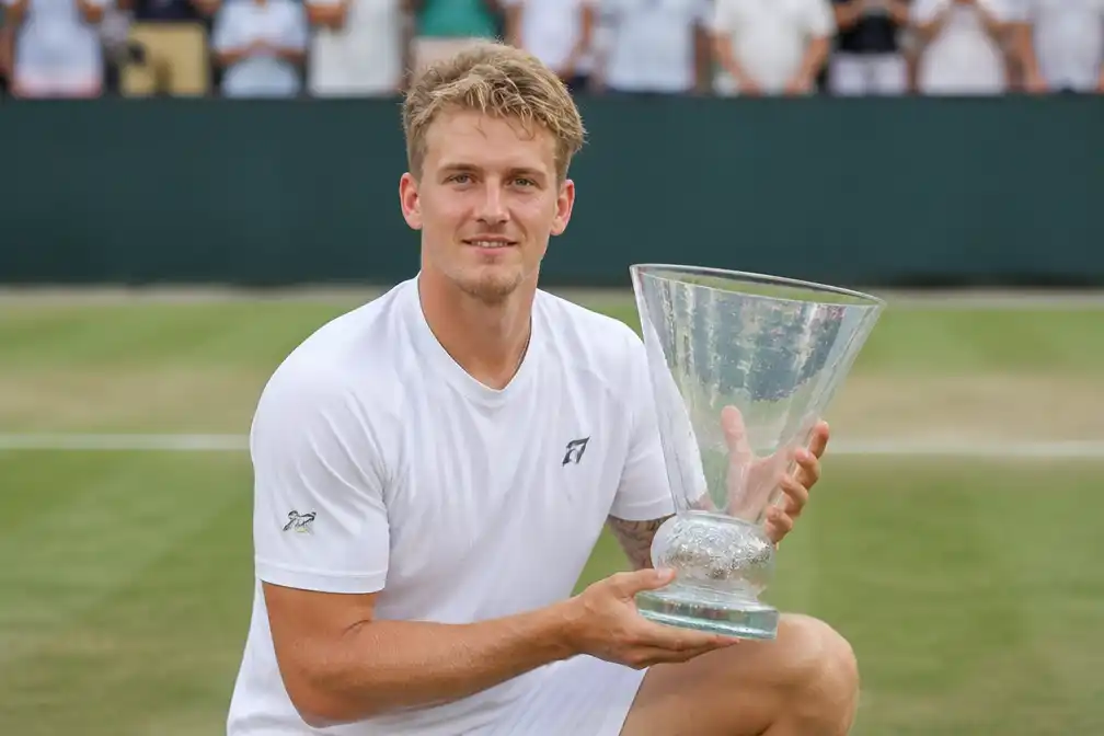 Davidovich Fokina pakt eerste ATP-titel op Mallorca na vijf verloren finales