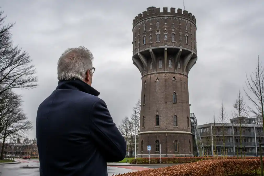 Watertorenplan Enschede mislukt: Bert Jonker trekt na bijna tien jaar de stekker eruit