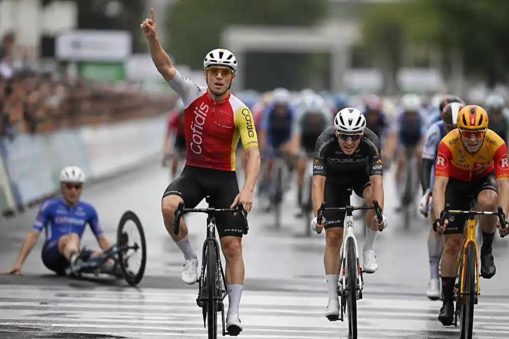 Milan Fretin wint vijfde rit in Ronde van Guangxi, Paul Magnier valt in slotkilometer