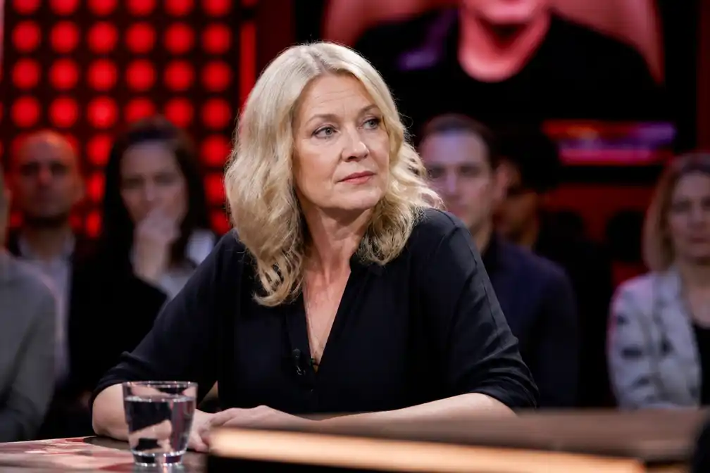 Aaf Brandt Corstius: opnames DWDD 'heel a-relaxed', ze voelde zich er vaak niet bij horen