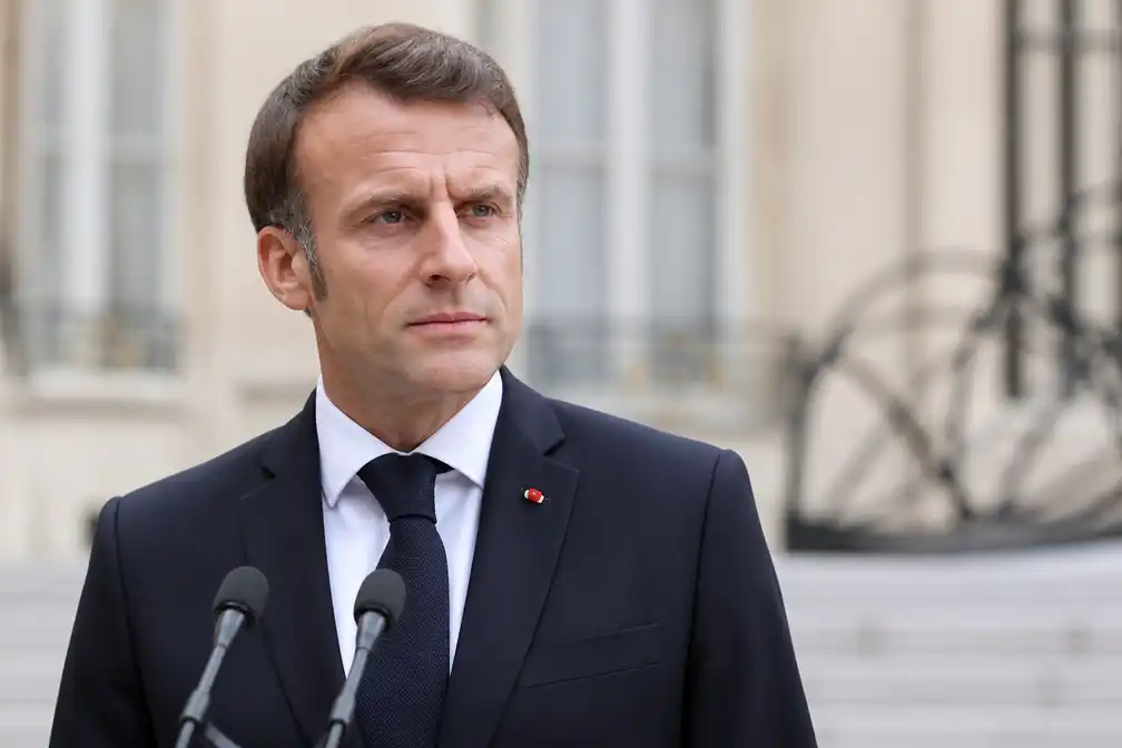 Macron belooft vervolging van vernielers en plunderaars na onlusten in Frankrijk