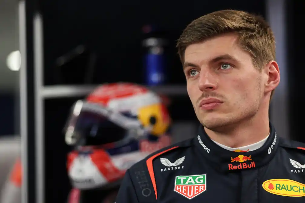 Verstappen kan op papier nog wereldkampioen worden met zes races te gaan