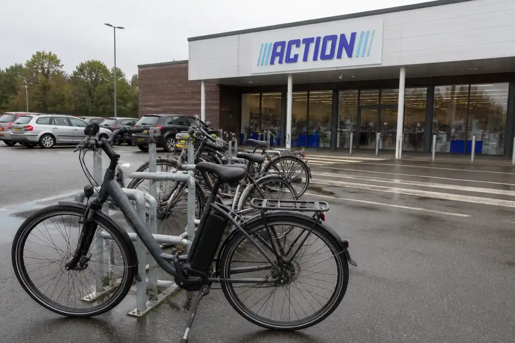 Twee mannen riskeren elk zes maanden cel voor diefstal elektrische fiets in Rijkevorsel
