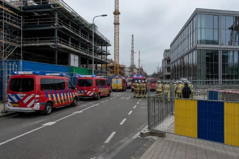 Willebroekkaai in Brussel afgesloten door gasgeur: Kanal-werf en drie extra gebouwen ontruimd