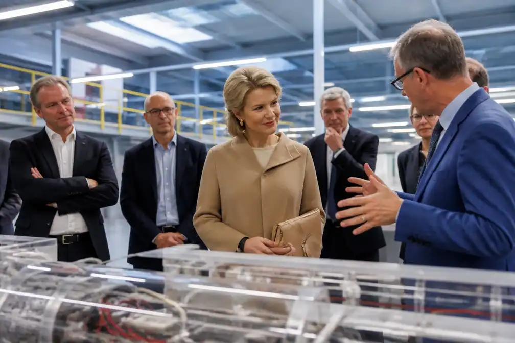 Koningin Mathilde bezoekt VITO in Mol ter voorbereiding van economische missies