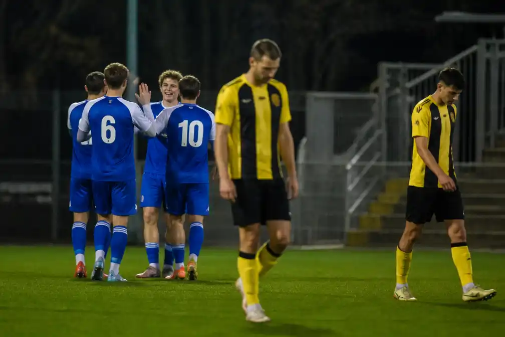 Lierse gaat met 2-0 onderuit bij Jong Gent en verliest aansluiting met subtop in 1B