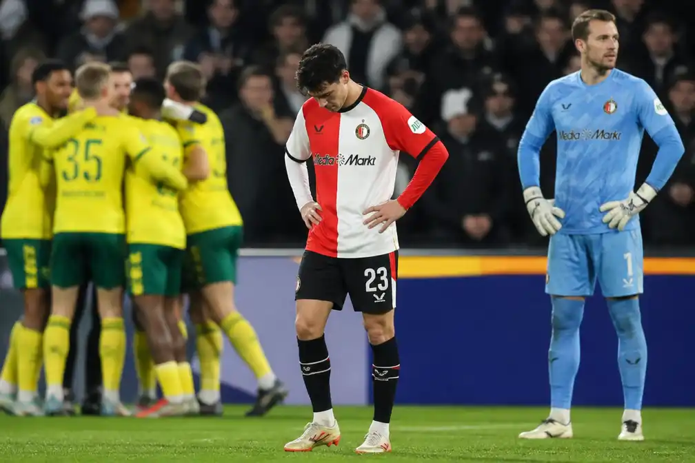 Feyenoord moet op drie punten verbeteren om titelrace na 1-1 vol te houden