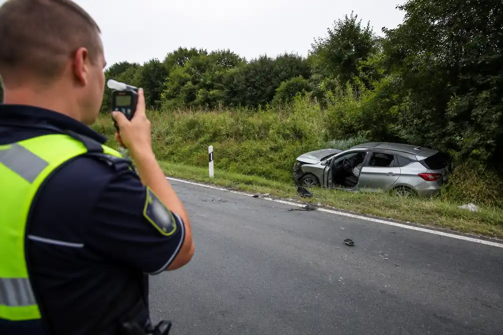 Nederlandse vrouw zwaargewond bij crash in Duitsland door dronken bestuurder