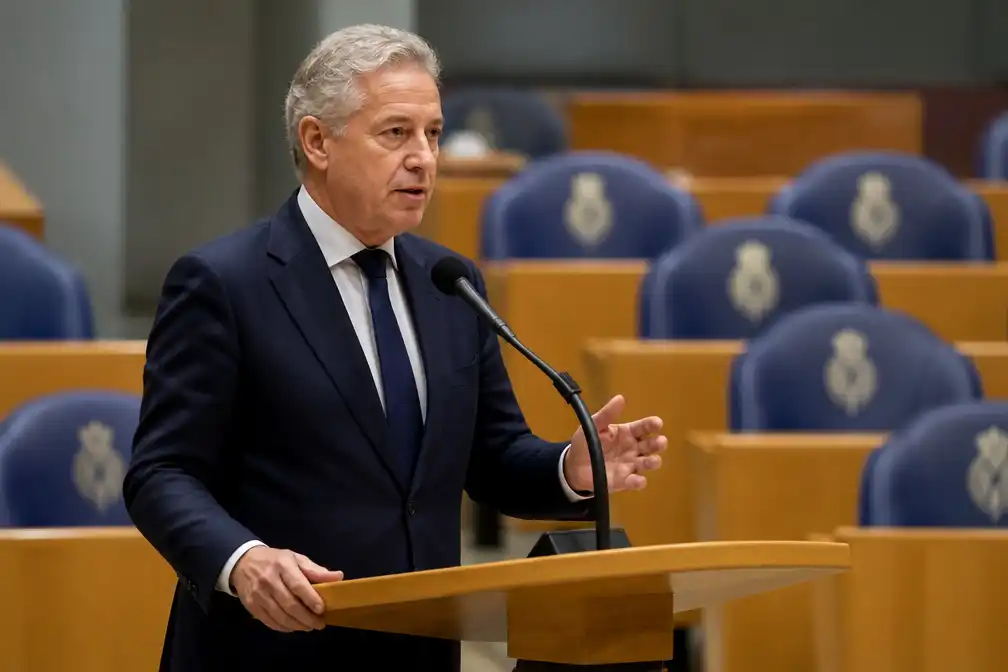 Kabinet voert kleiner stembiljet in vanaf Europese verkiezingen 2029