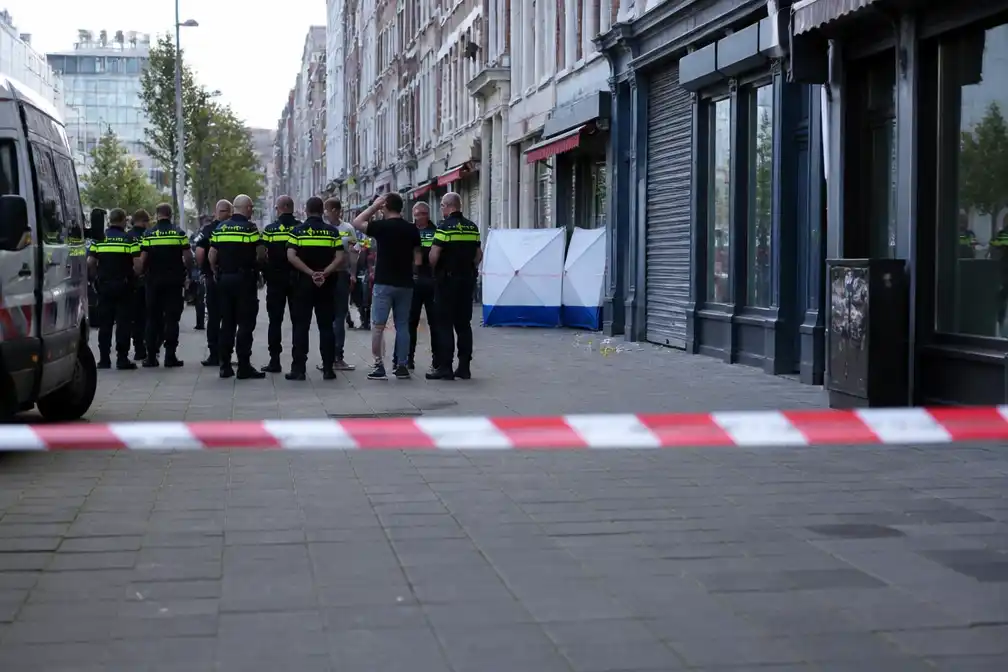 Man overleden na schietpartij Rotterdam, zeven aanhoudingen