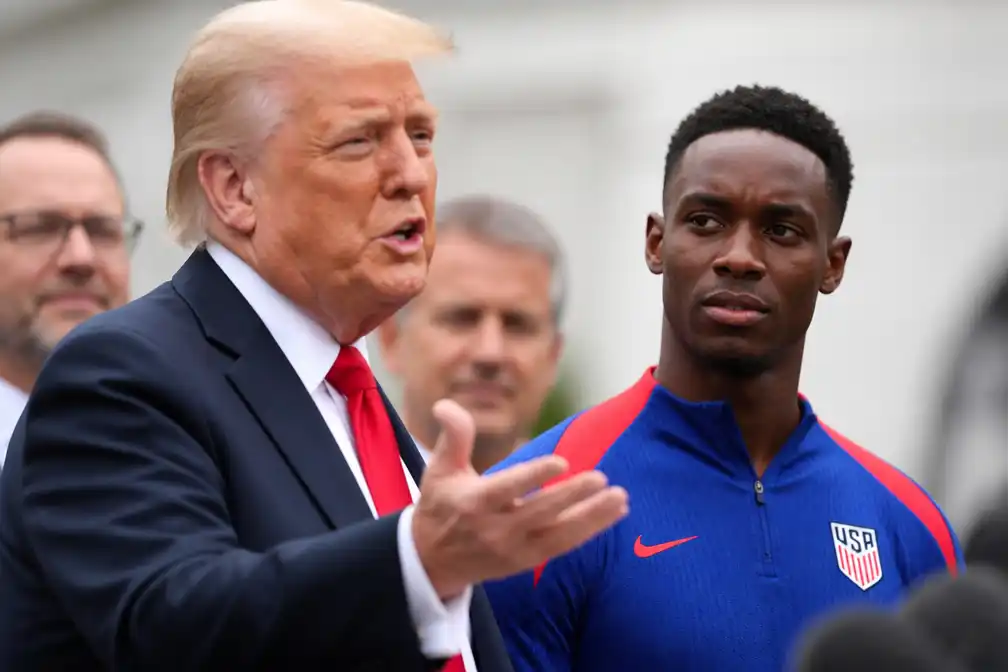 Trump bedankt Fifa voor opheffen schorsing Amerikaanse spits Balogun; Belgische bond verbijsterd