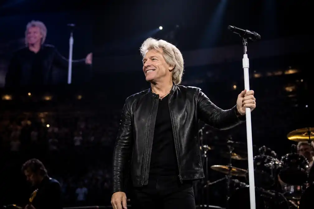 Bon Jovi na stemproblemen terug op podium, start Forever-tour in Madison Square Garden