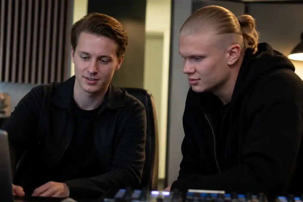Kygo brengt remix uit van oude rap van voetballer Haaland vanwege WK-succes Noorwegen