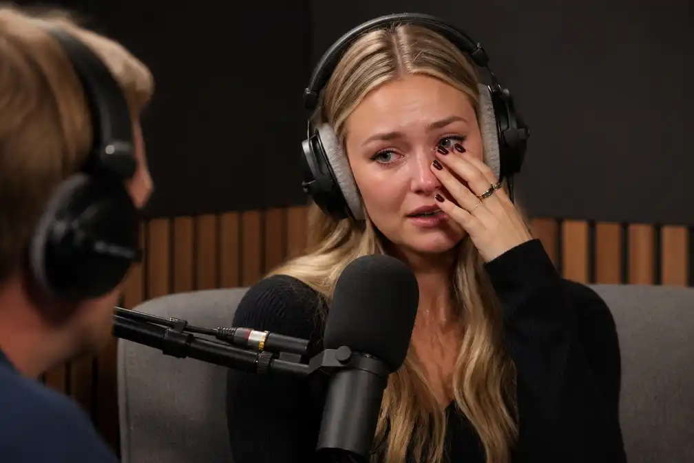 Camille Dhont in tranen in podcast over overlijden oma en zware opnames Milo