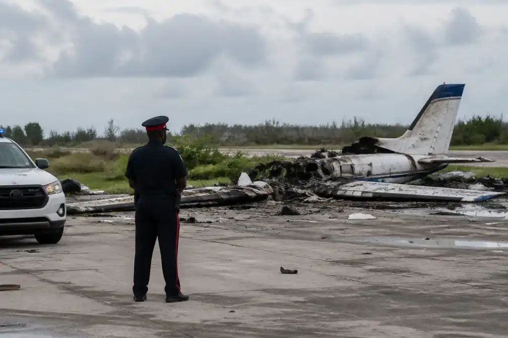 Tien doden bij vliegtuigcrash op Bahama’s, politie bevestigt