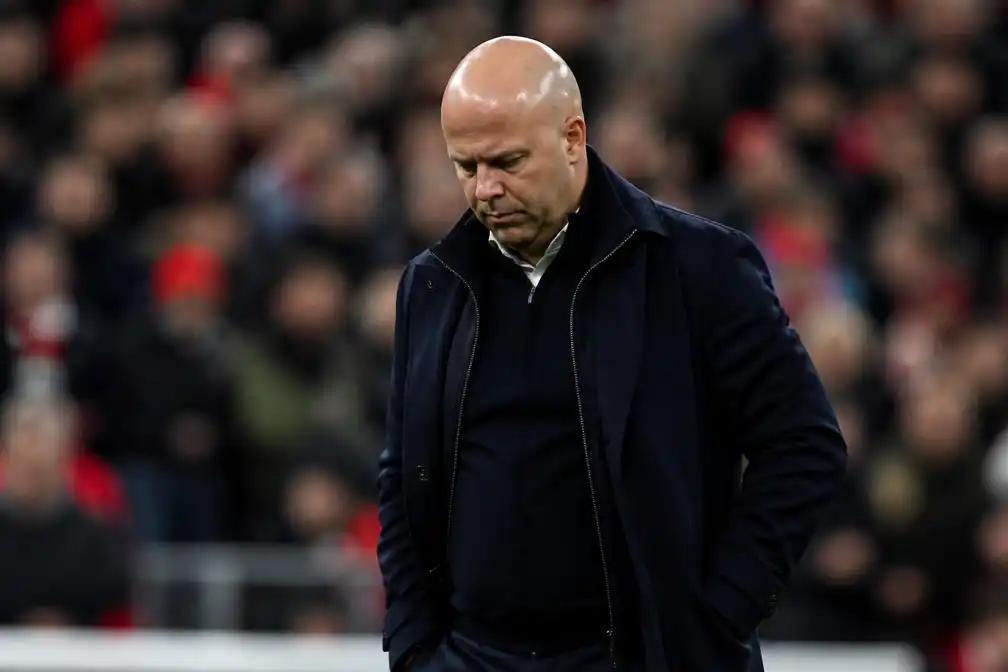 Arne Slot beschikbaar voor Oranje na ontslag bij Liverpool