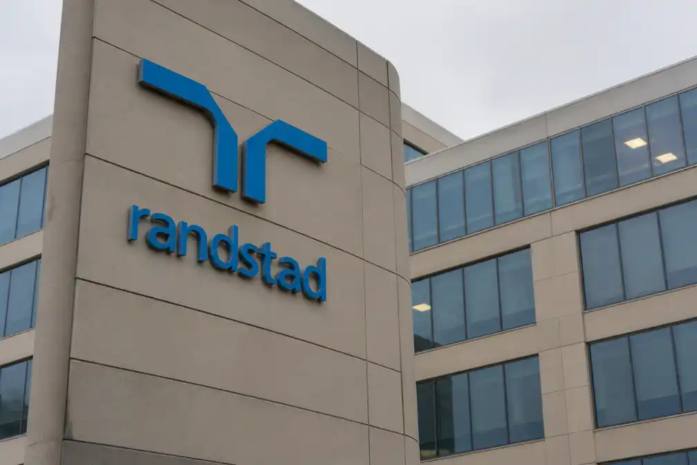 Randstad na drie jaar weer gegroeid, koers stijgt 14 procent
