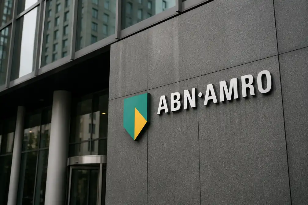 Staat stopt afbouw belang in ABN AMRO op 20,5 procent