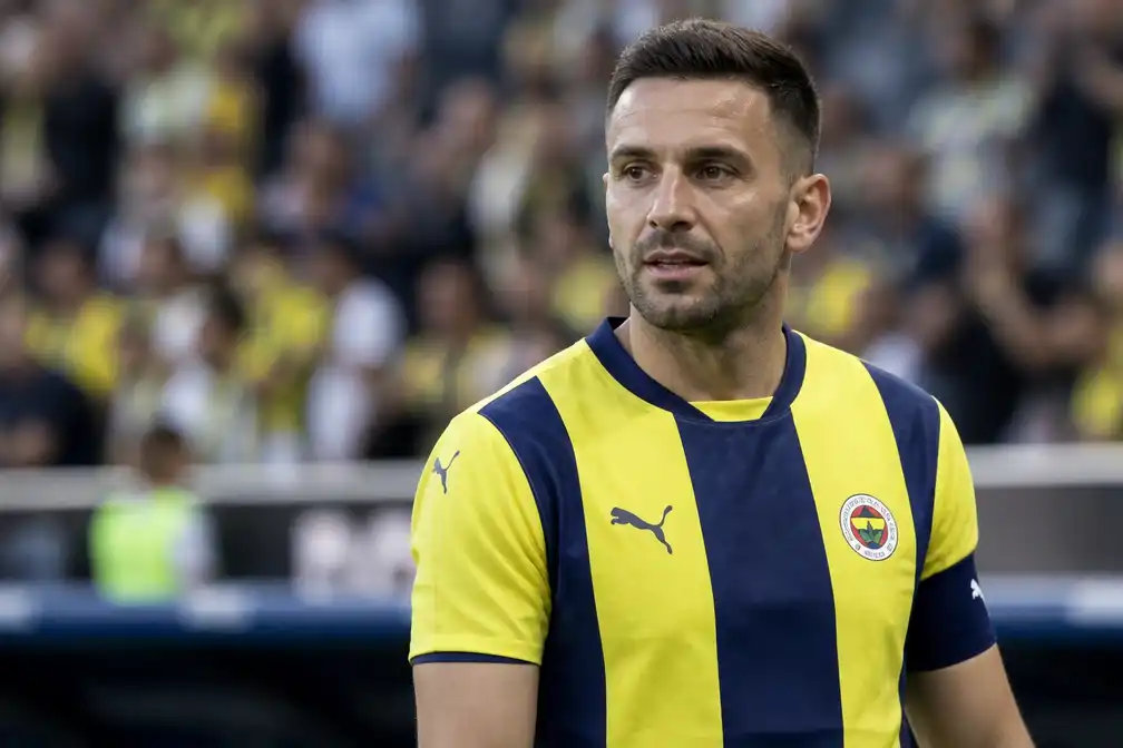NEC dicht bij vastleggen Dusan Tadic als transfervrije speler